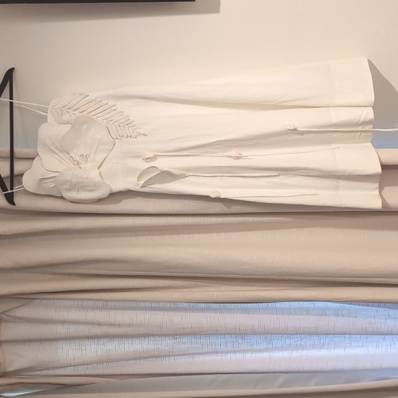 FARM Rio Off-White Garden LENZING™ ECOVERO™ Euroflax™ Midi Dress Size SOFF-WHITE - Picture 5 of 6